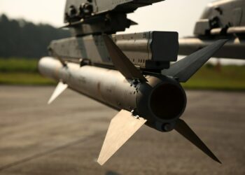 Danimarka’dan hava-hava füzesi siparişi