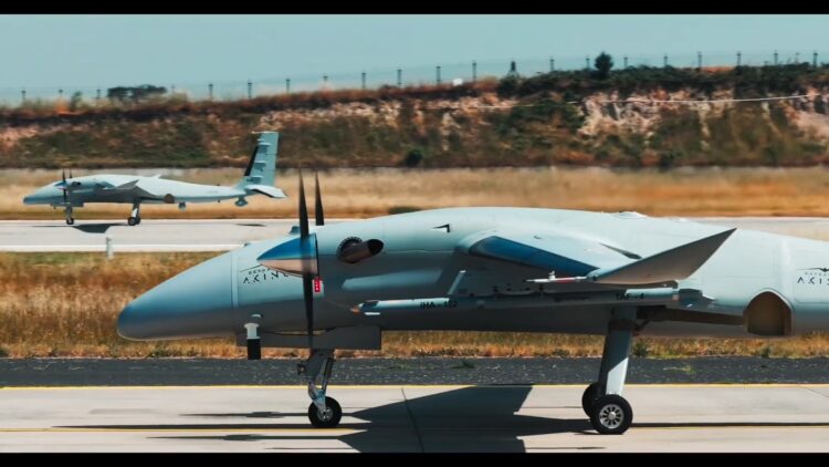 AKINCI TİHA’dan İHA-122 süpersonik füzesi ile tam isabet