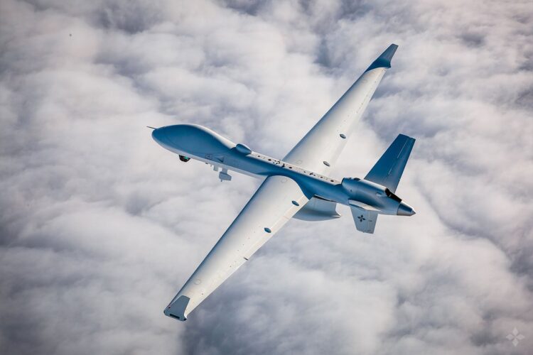 Belçikalı ilk grup SkyGuardian İHA eğitimini tamamladı