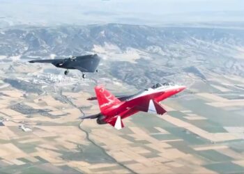 HÜRJET ve ANKA III kol uçuşunda!