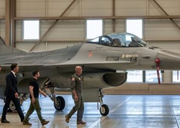 F-16 savaş uçakları Ukrayna’da