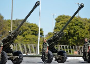 Brezilya’dan obüs hamlesi