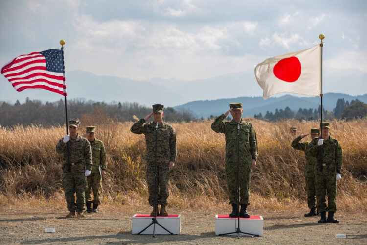 ABD ve Japonya’dan savunmada iş birliği