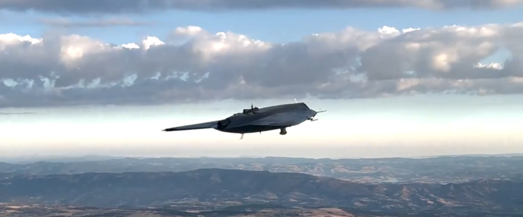 ANKA III havada iniş takımlarını kapattı