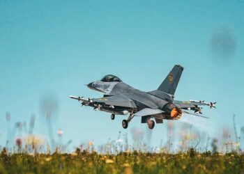 Ukrayna’nın ilk F-16 savaş uçağı kaybı