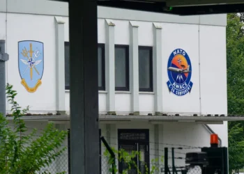 NATO’nun Almanya’daki üssünde güvenlik seviyesi yükseltildi