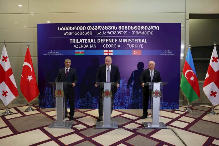Türkiye, Azerbaycan ve Gürcistan’dan savunmada iş birliği!