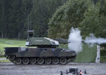 Eski Leopard 1 tanklarına hava savunma görevi