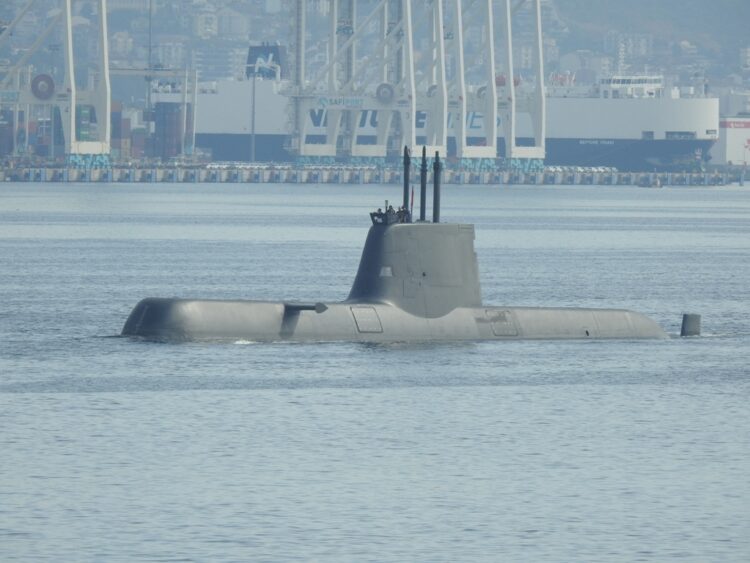 HIZIRREİS denizaltısı seyir ve dalış testlerinde!