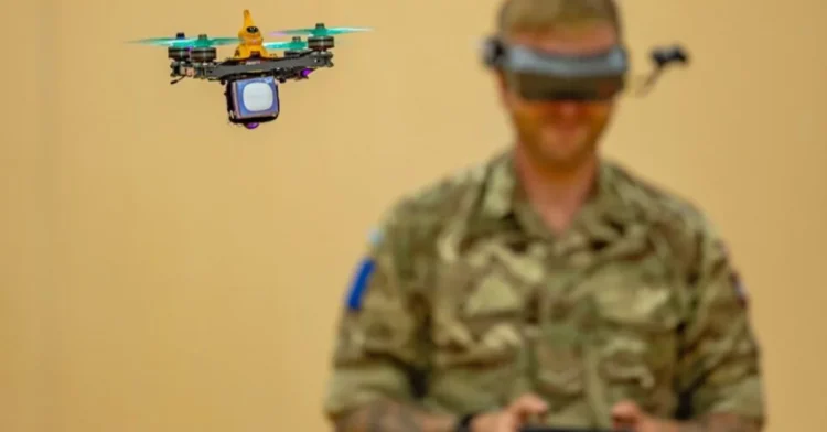 İngiliz Ordusu FPV İHA pilotluğu için akademi kurdu