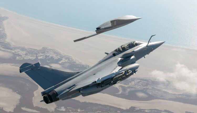 Fransa’dan Rafale savaş uçağından kontrol edilebilen SİHA