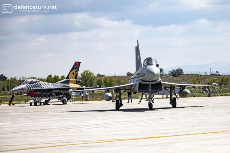 Türkiye’nin Eurofighter savaş uçağı alımında Almanya’nın geri adım attığı iddiası