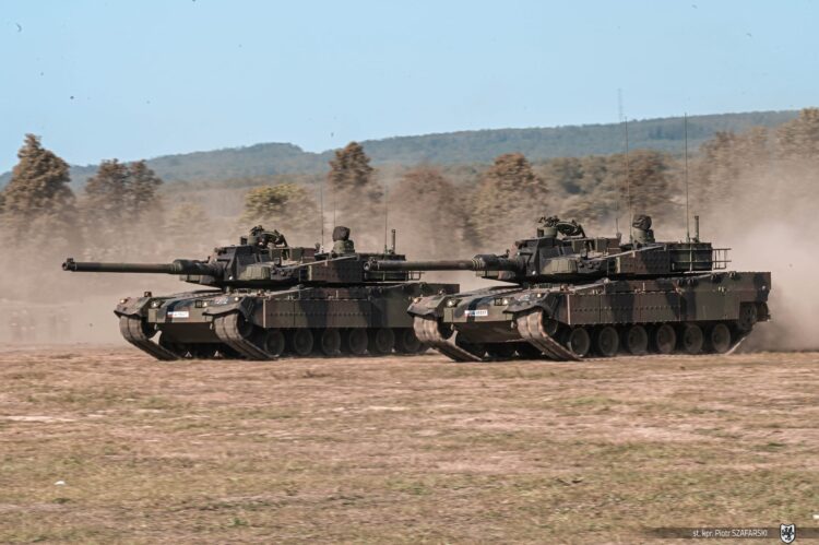 Polonya’ya yeni K2 tankı teslimatı