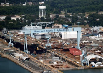 ABD’nin denizaltı ve uçak gemilerinde hatalı üretim