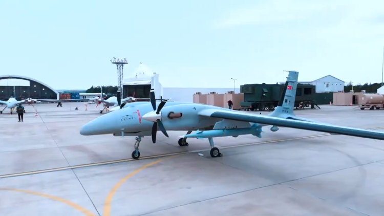 AKINCI TİHA 155 km’den vurdu