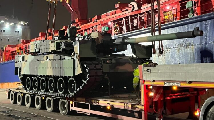 Polonya’ya K2 tankı teslimatı devam ediyor