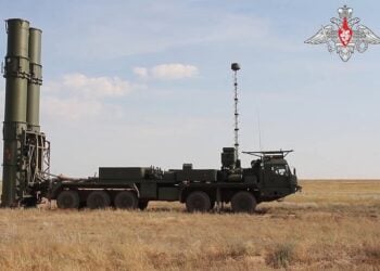 Rusya’nın ilk S-500 hava savunma sistemi birliği hazır