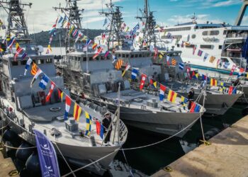 Yunan donanması yeni devriye botlarını hizmete aldı