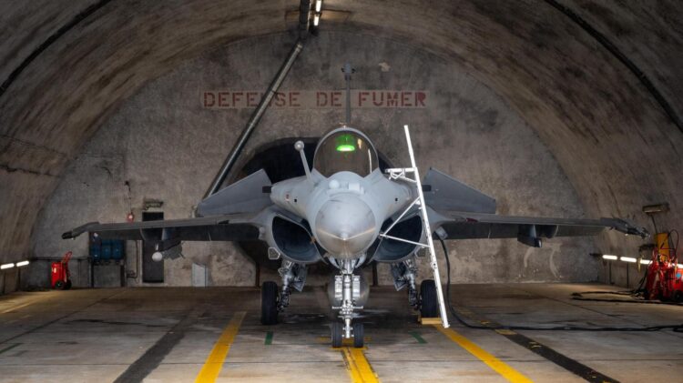 Fransa’ya yeni Rafale savaş uçağı teslimatı