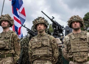 İngiliz ordusunda personel sıkıntısı