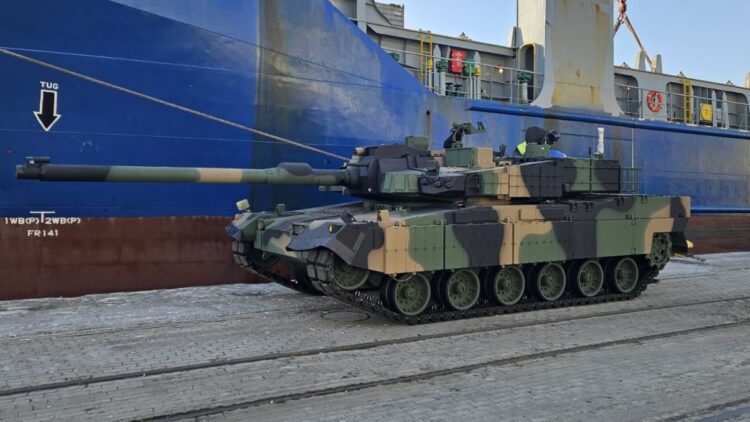 Polonya’ya K2 tanklarının yeni partisi ulaştı