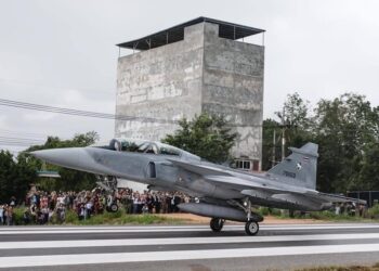 Tayland’dan karayolunda tatbikat