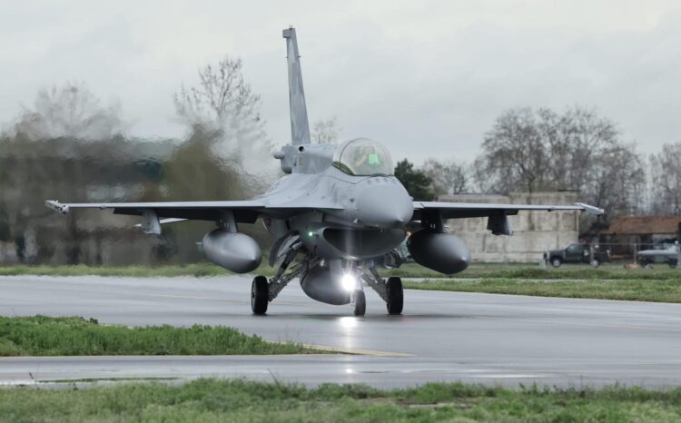 Bulgaristan’ın ilk F-16 Block 70 uçağı ülkeye ulaştı
