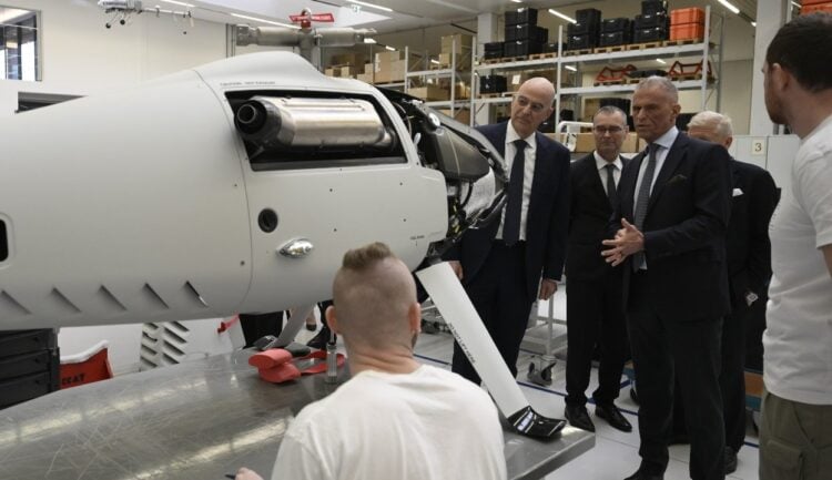 Yunanistan’dan yeni fırkateynler için İHA tedariki