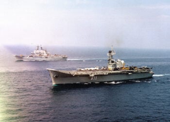 İspanya’dan uçak gemisi hedefi