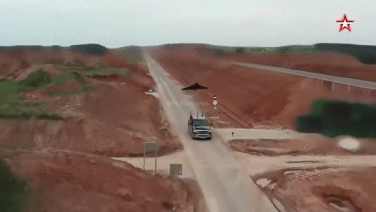 Rusya’nın araç arkasından fırlatılan kamikaze İHA’sı görüldü