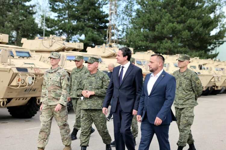 ABD’den Kosova’ya zırhlı araç hibesi