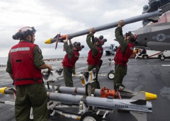 AB üyesi ülkelerden ortak hava-hava füzesi siparişi