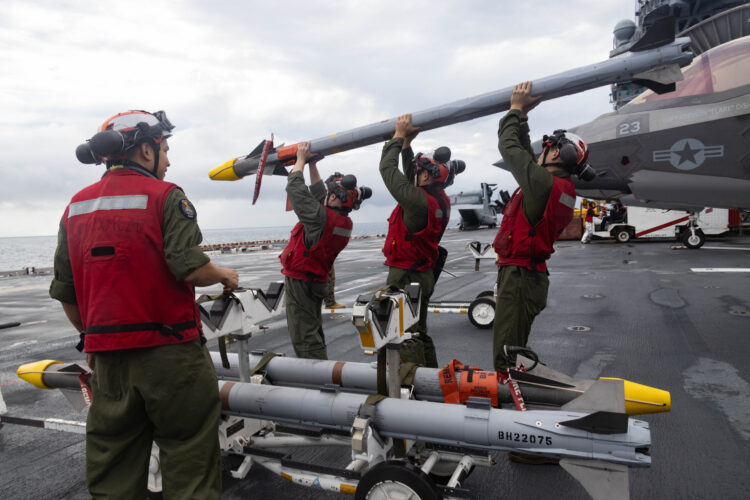 AB üyesi ülkelerden ortak hava-hava füzesi siparişi