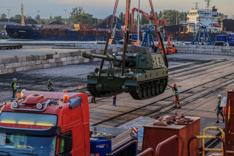 Polonya’ya yeni teslimatlar