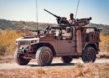 Fransız Özel Kuvvetleri’ne hafif taktik araç teslimatı