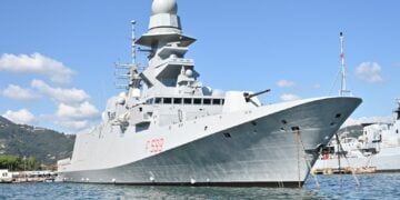 Yunanistan ve İtalya’dan fırkateyn tedariki için anlaşma