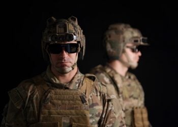 Oyun arayüzü harp sahasına iniyor