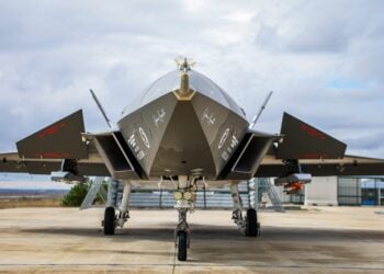 KIZILELMA’dan ilk atışta tam isabet