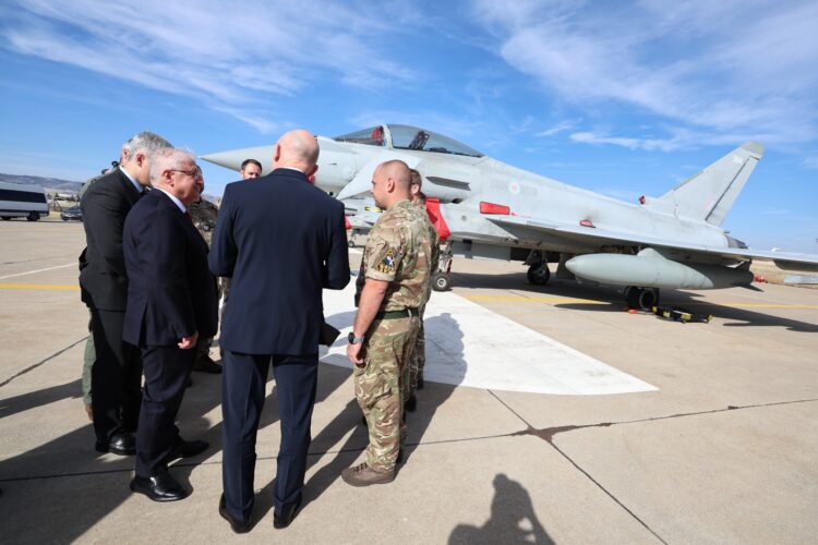 Türkiye 44 adet Eurofighter savaş uçağı tedarik edecek