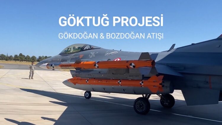 Yerli hava-hava füzelerinden tam isabet