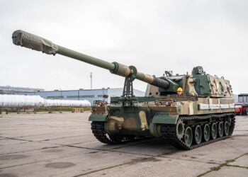 Estonya’ya obüs teslimatı