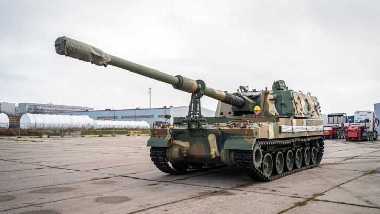 Estonya’ya obüs teslimatı