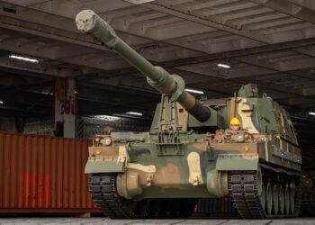 Estonya’ya obüs teslimatı