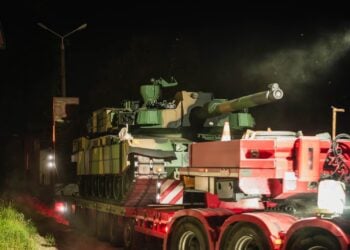 Polonya’ya tank teslimatı devam ediyor