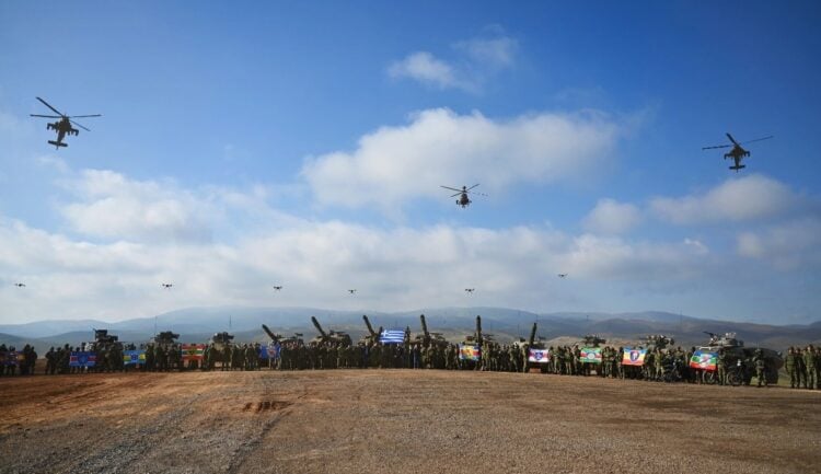 Yunanistan’dan insansız sistemlerle tatbikat