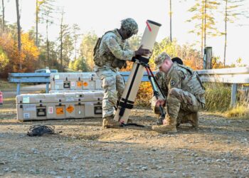 Abrams tankına dolanan mühimmat fırlatma kiti entegrasyonu