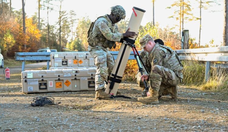 Abrams tankına dolanan mühimmat fırlatma kiti entegrasyonu