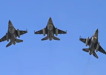 Pakistan F-16’ları 2040’a kadar görevde kalacak