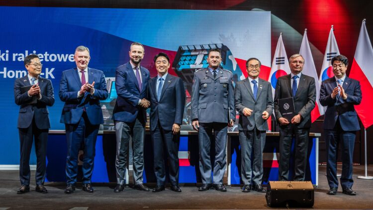 Polonya ile Güney Kore arasında yeni anlaşma