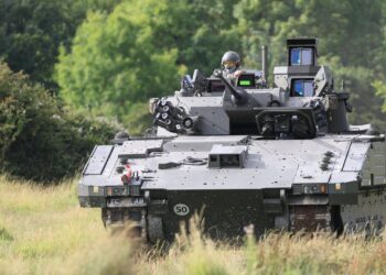 Birleşik Krallık’ın Ajax zırhlı araçlarında yeni kriz